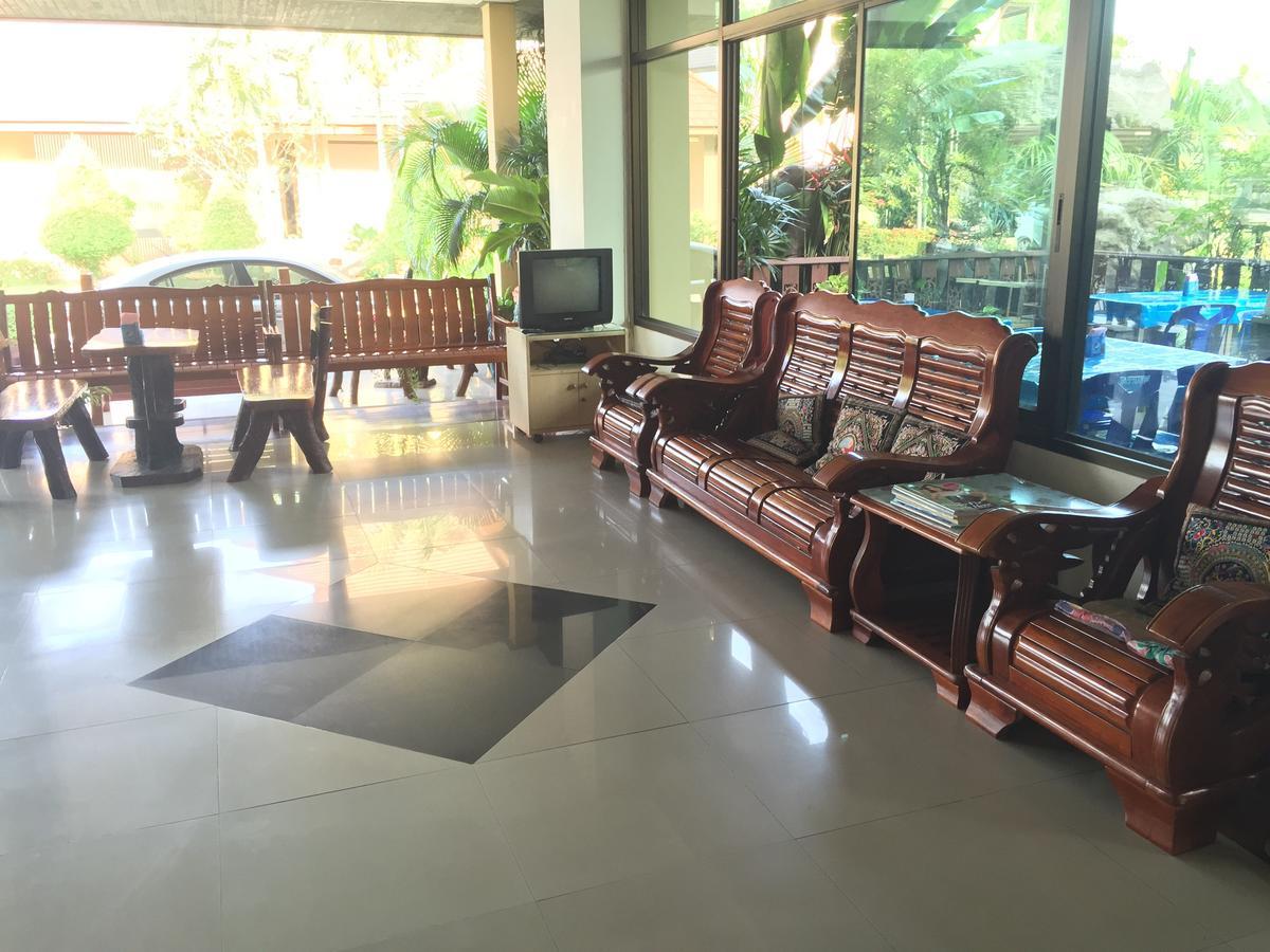 Huaymuang Apartment ウボンラチャタニ エクステリア 写真