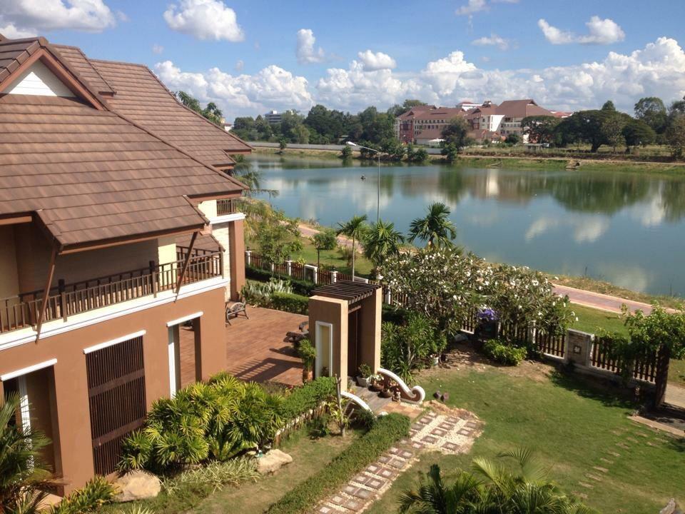 Huaymuang Apartment ウボンラチャタニ エクステリア 写真