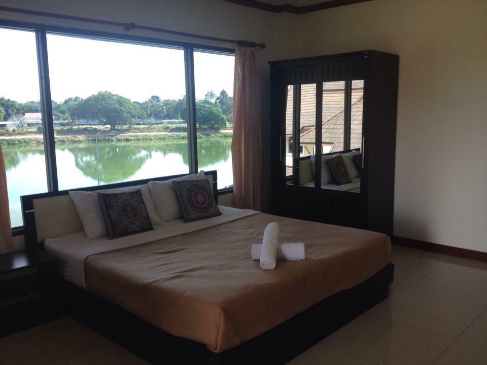 Huaymuang Apartment ウボンラチャタニ エクステリア 写真