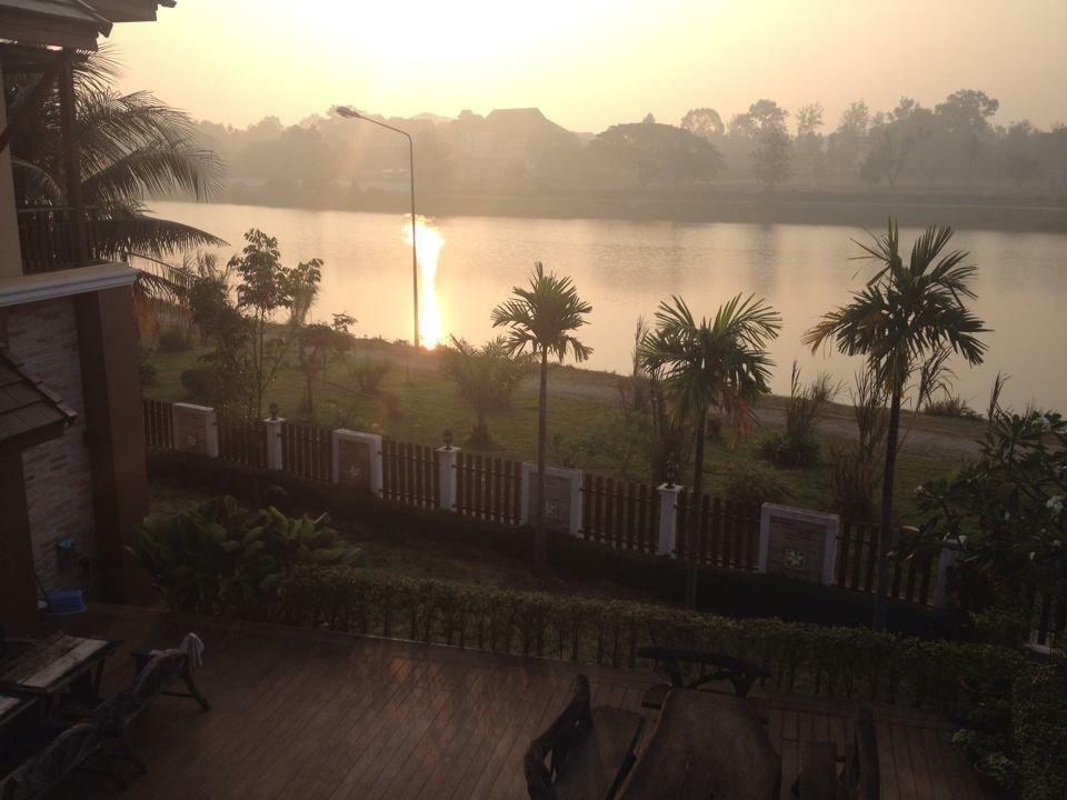 Huaymuang Apartment ウボンラチャタニ エクステリア 写真