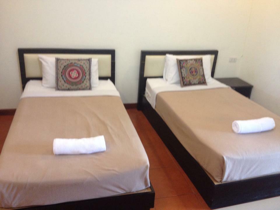 Huaymuang Apartment ウボンラチャタニ エクステリア 写真