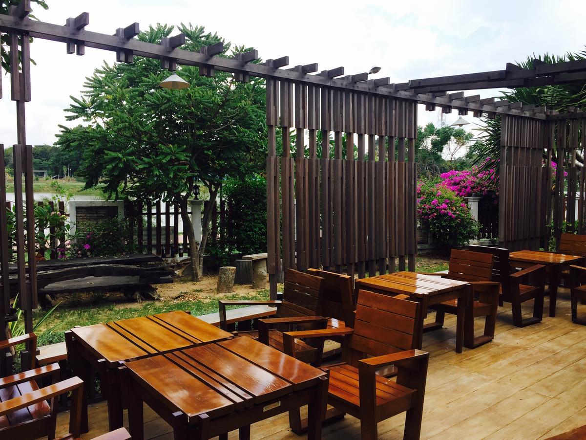 Huaymuang Apartment ウボンラチャタニ エクステリア 写真